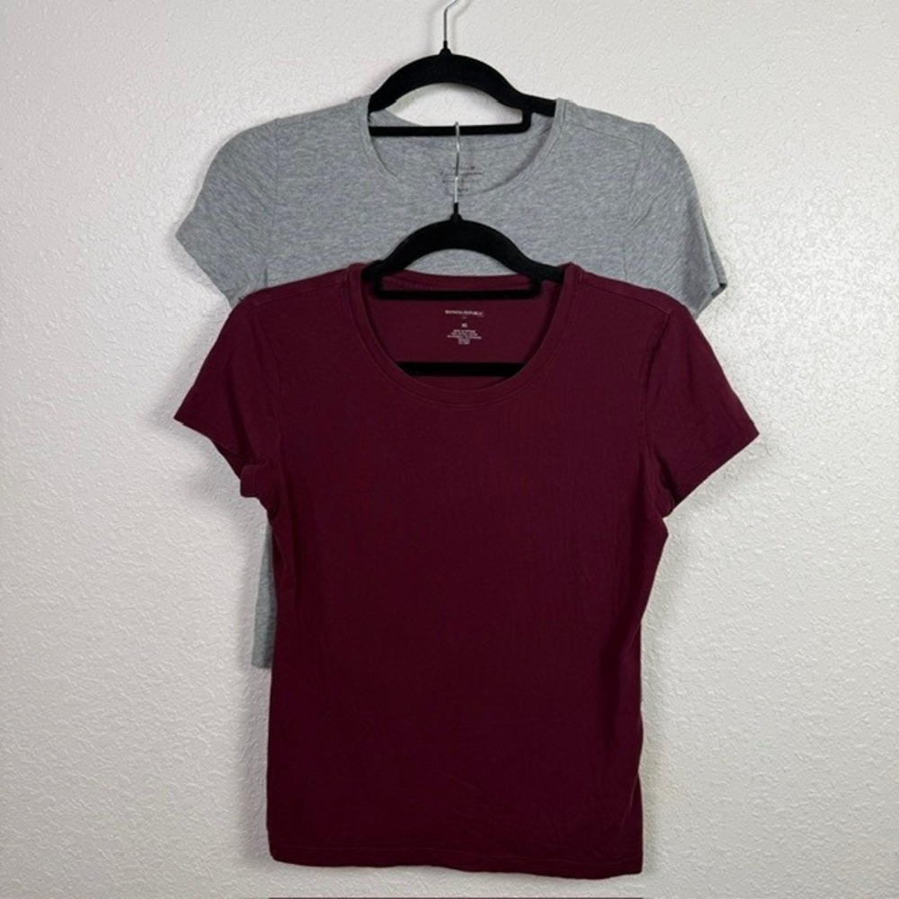 Bundle of‎ 2 Banana Republic Timeless Tee Crew Neck Short Sleeve XS